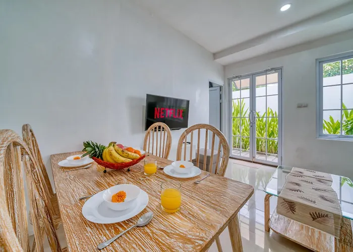 アパート 2 Bed Modern With Big Pool *