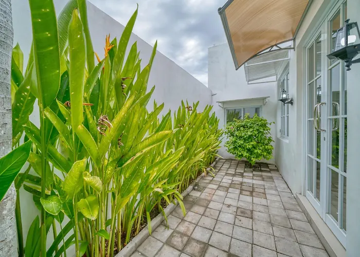 アパート 2 Bed Modern With Big Pool